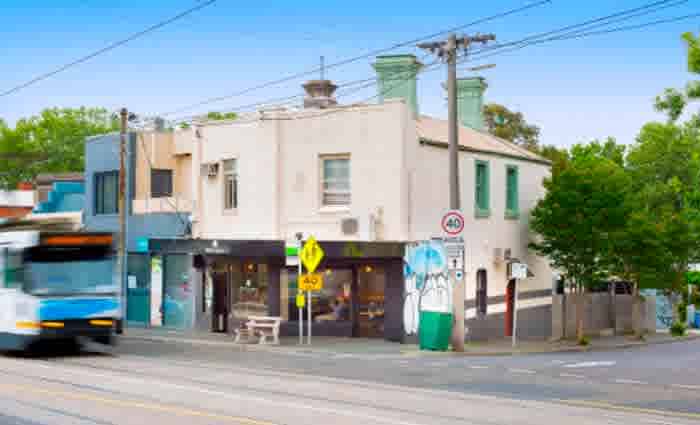 Investment property in Melbourne's Hawthorn expected to fetch more than $1.6 million