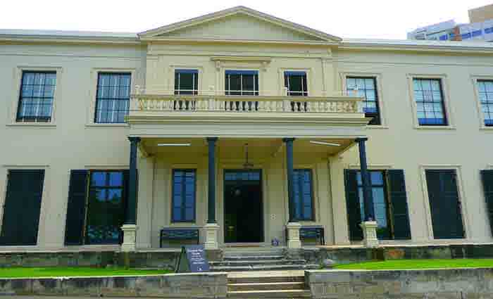 Keeping up Sydney heritage property appearances "not desirable": HTW