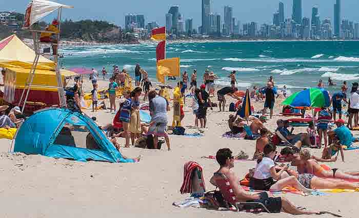 Australia could house around 900,000 more migrants if we no longer let in tourists