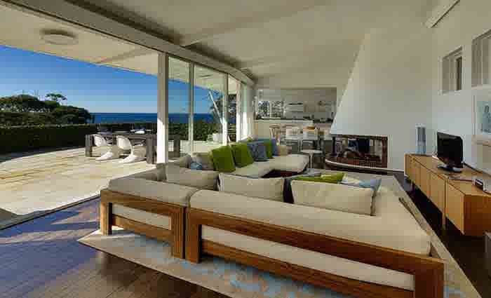 Pacific House Palm Beach sold 