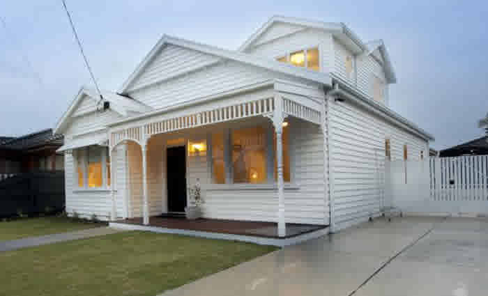 Retired Pies captain Nick Maxwell lists in Spotswood