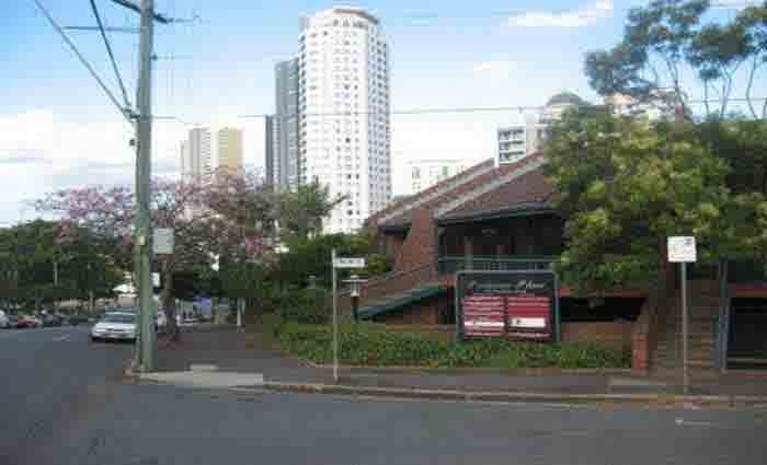 Private investors snap up Brisbane's Spring Hill property for $2.3 million 
