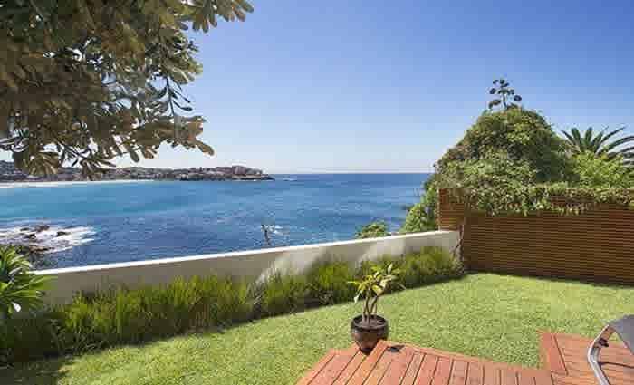 $11 million Tamarama oceanfront sale