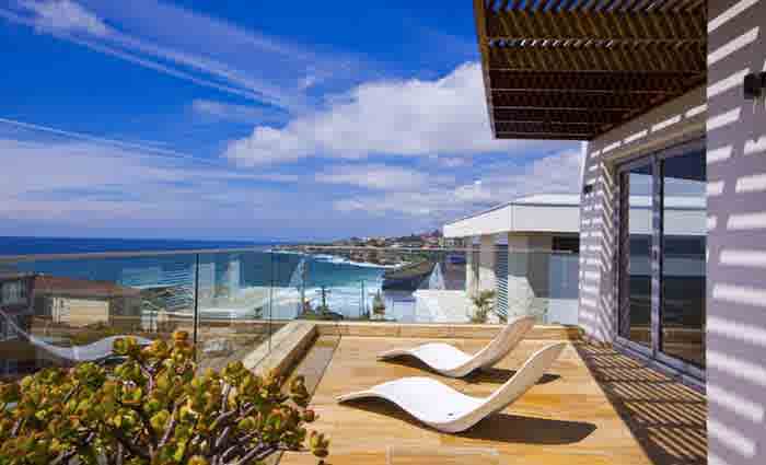 Oporto co-founder Linz selling prestige property portfolio