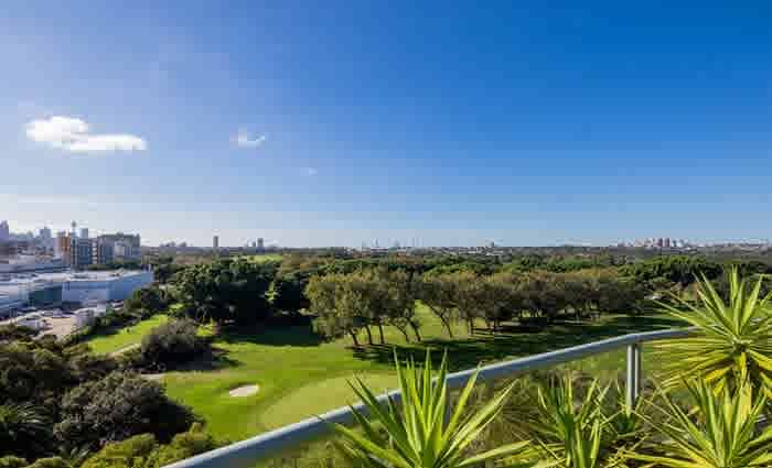 Tennis stars Lesley and Bill Bowrey list penthouse