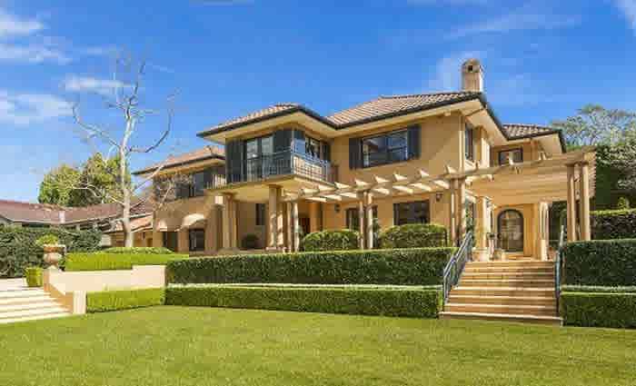 Turramurra, Sydney's top weekend seller as clearance rates hover in low 70s