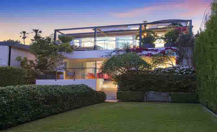 UBS merchant banker Matthew Grounds on Mosman property merry-go-round