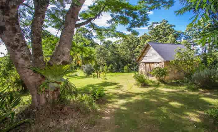 Barkers Vale's house Stonehenge with sandstone quarry listed