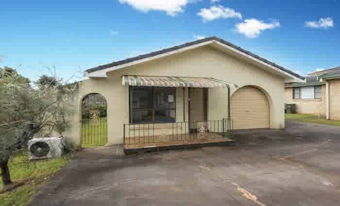 Two bedroom Alstonville unit sold for a loss by mortgagee