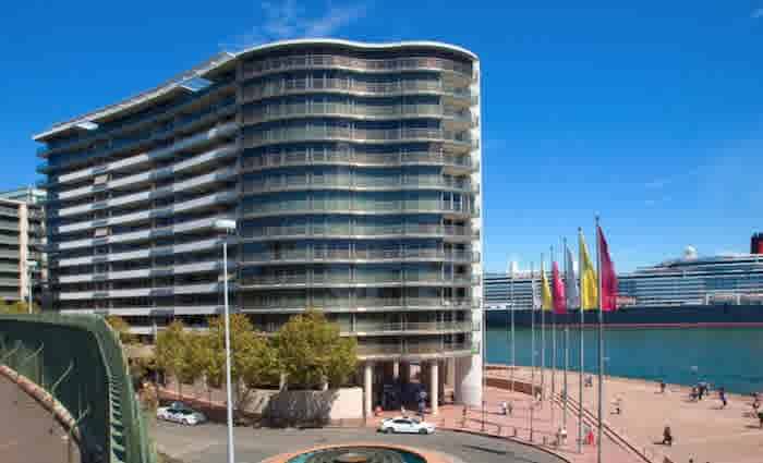 1 Macquarie Street penthouse quietly listed for sale