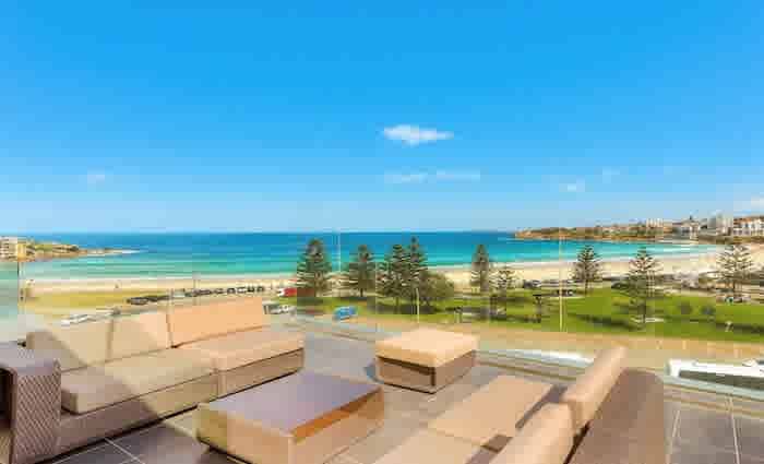 Michael Clarke seeks $3750 a week tenants for Cadigal, Bondi Beach investment apartment