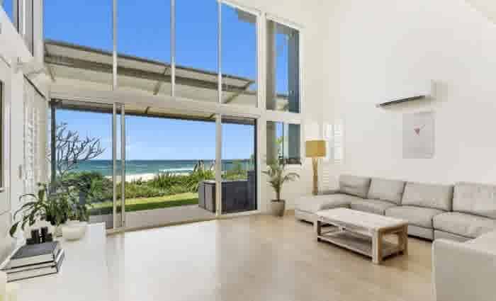 Peter Dutton's Palm Beach, Gold Coast beachfront investment fails to sell at auction