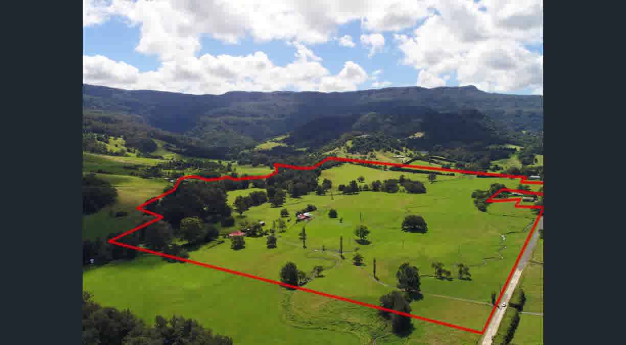 Willowglen, Foxground's early 20th century weatherboard farm home sold