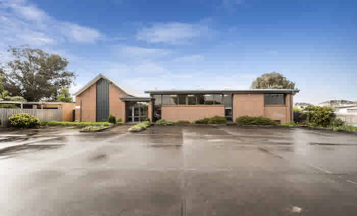 Former Salvation Army site in Melbourne's Glenroy fetches $1.7 million at auction 