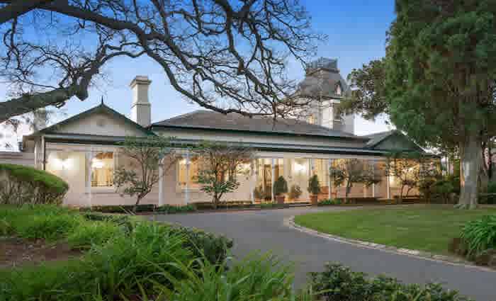 Halstead House, one of Caulfield's oldest homes, listed for sale