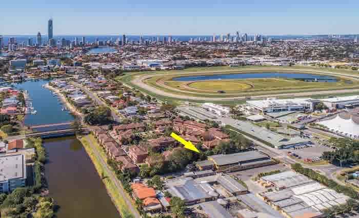 Legendary jockey Mick Dittman's stable complex in Gold Coast up for sale