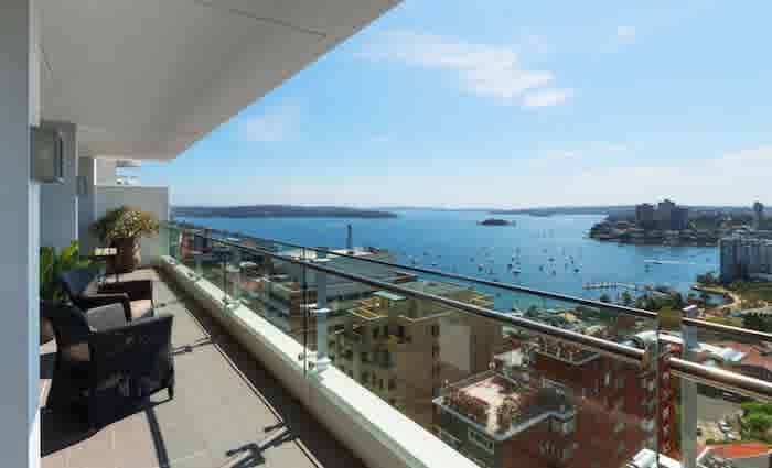 Fire catastrophe risk at Mirvac's Ikon, Potts Point apartment complex