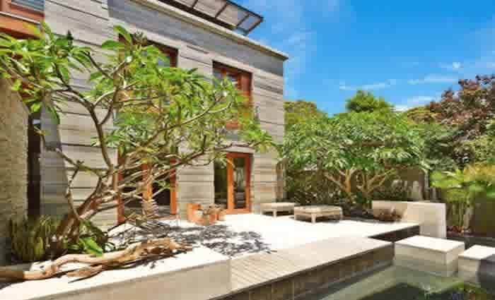 Fashionista Nick Kelly set to list Kutti Beach, Vaucluse waterfront