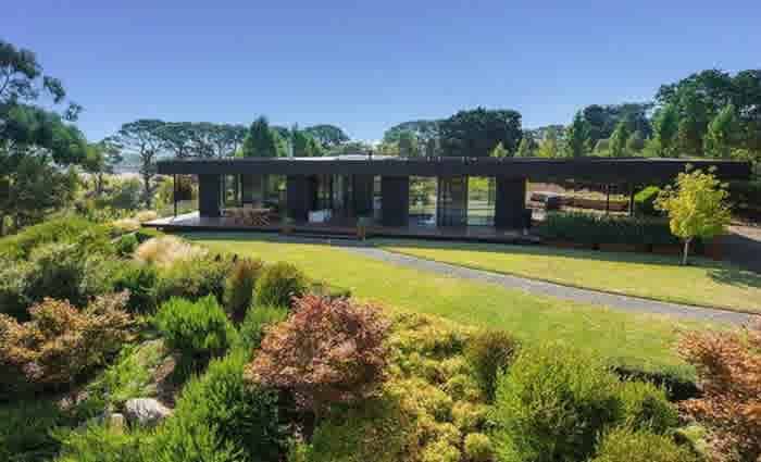 Kyneton home featured on Grand Designs Australia sells