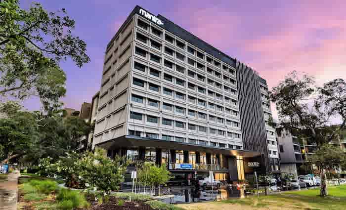 Mantra MacArthur hotel in Canberra for sale