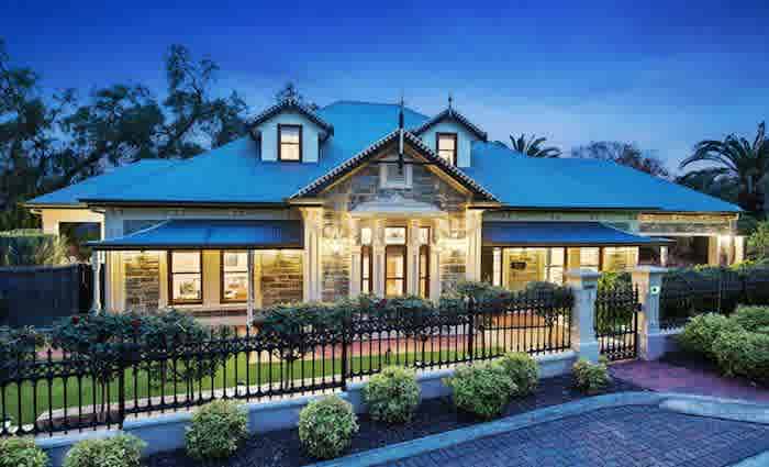 2004-built bluestone Medindie trophy home sold