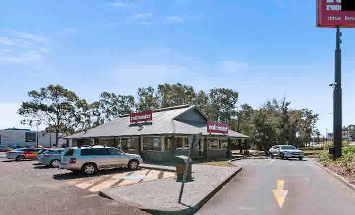 Mt Annan Red Rooster sells on a yield of nearly 4 percent at Burgess Rawson auction 