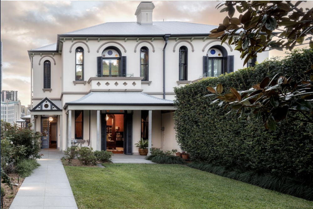 Silverwells, heritage property in Kangaroo Point listed