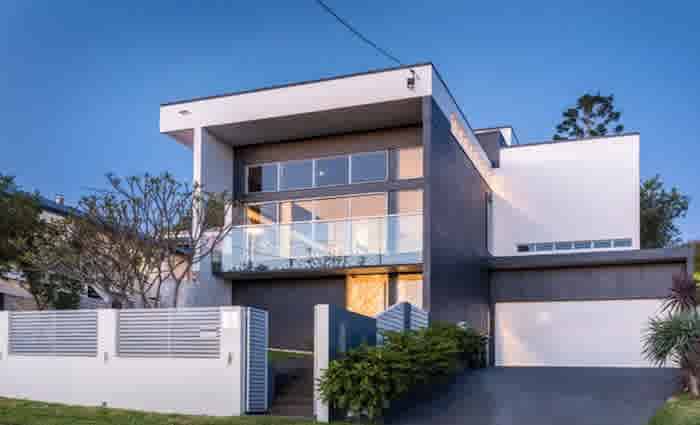 Seven Hills home listed by Lendlease director Matthew Wallace