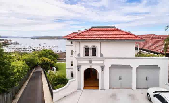 Nellie Tilley downsizes to Bellevue Hill