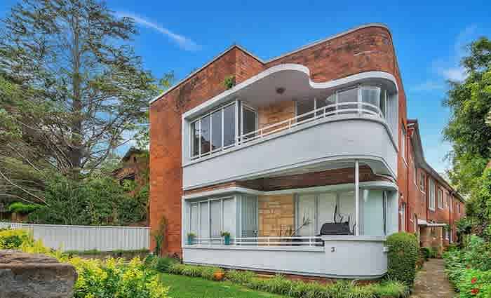 Woollahra trophy home designed by Nick Tobias listed
