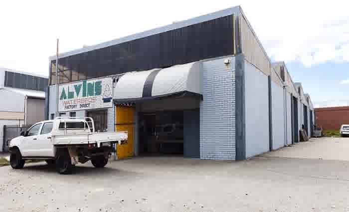 Perth warehouse/showroom snapped up for $875,000