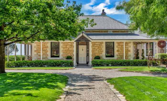 Former Adelaide summer home of Nobel Prize winner Dr Howard Florey for sale