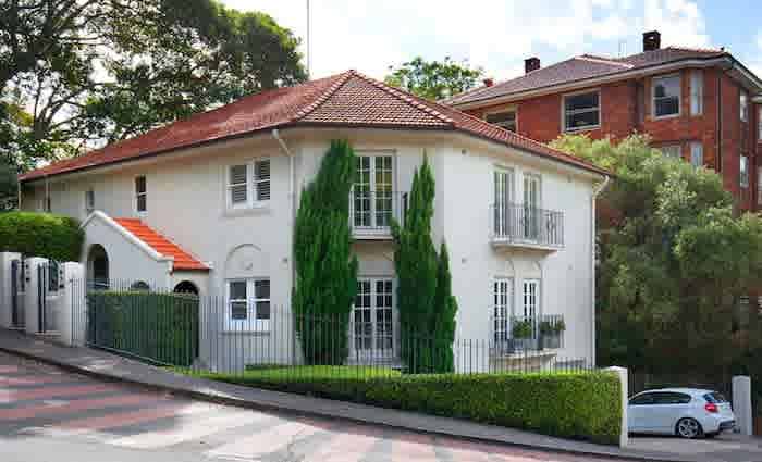 Stuart Laundy's ex-wife Rachel buys in Darling Point