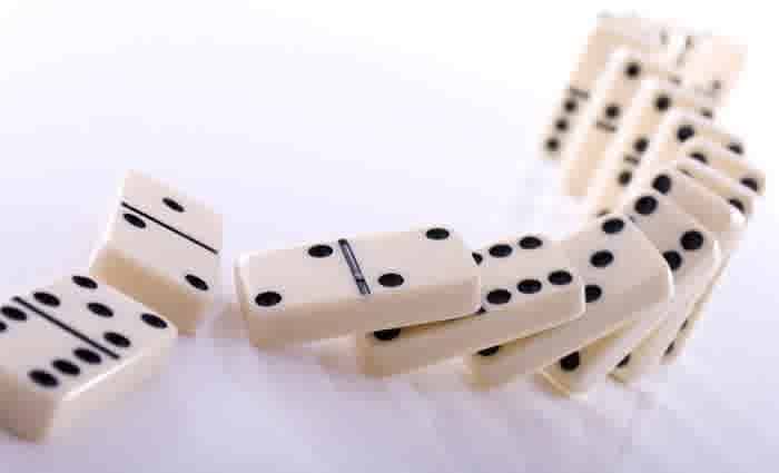 Further property price falls ahead: Shane Oliver