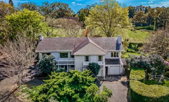 Camas, Dural trophy home listed for the first time in 53 years