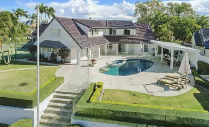 Former Mantra CEO lists Gold Coast home after company takeover