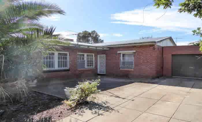 Elizabeth South semi goes backwards in mortgagee sale