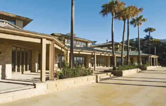 Jim Dominguez secures discounted Palm Beach apartment