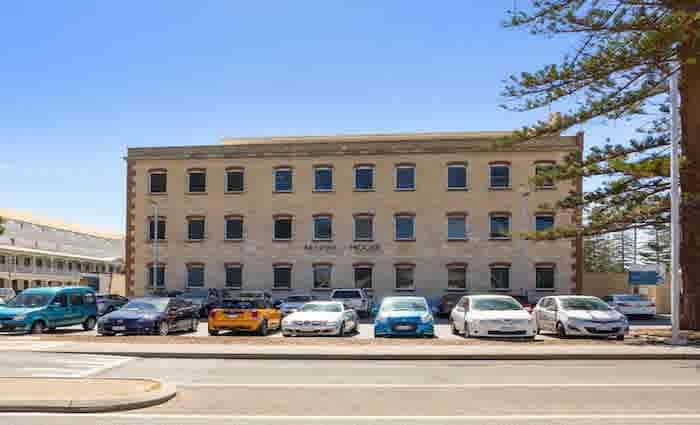 Fremantle landmark Marine House up for lease