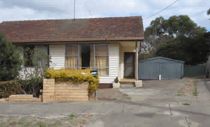 “Trashed by scumbag tenants”: A brutally honest property listing