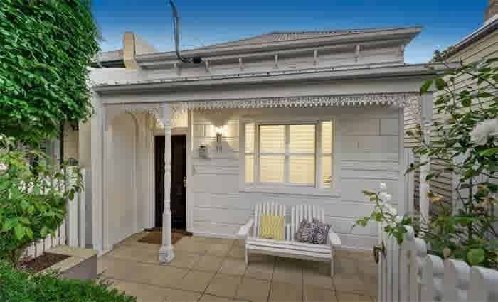 Hawk star Jordan Lewis sells in Hawthorn East