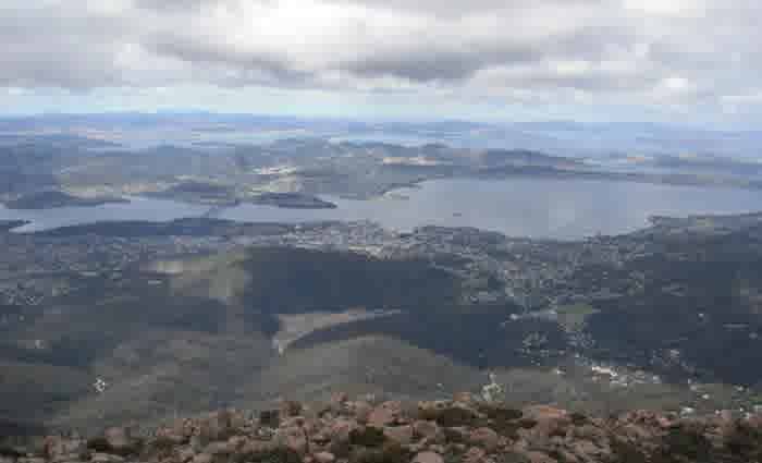 One in seven Tasmanian properties sold to interstate buyers: REIT