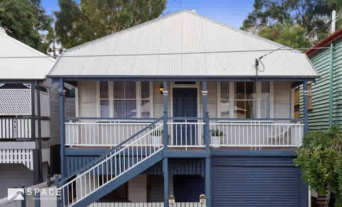 Former cricket star Michael Kasprowicz lists Petrie Terrace investment