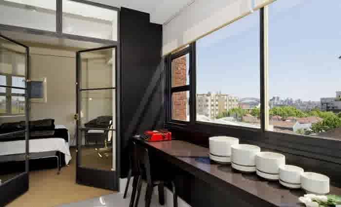 Daniel Boddam-Whetham-designed Gowrie Gate, Potts Point apartment sold