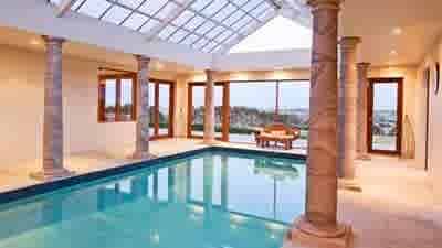 Former Adelaide Hills golf clubhouse on the market