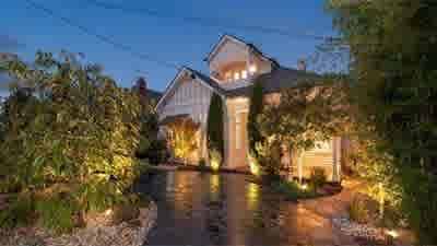 Jason Akermanis lists Aberfeldie home as he moves north