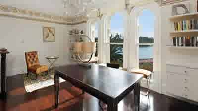 Fashionista philanthropist Rozalia Alpert lists garden apartment in 1885 Potts Point mansion