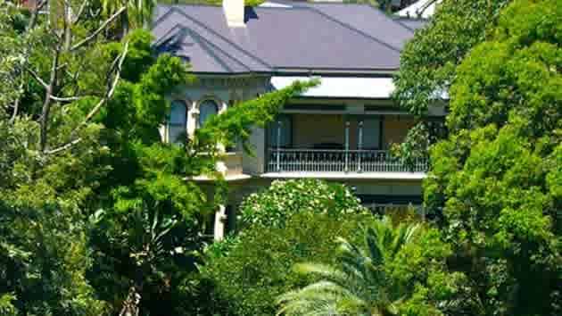 Baz Luhrmann and Catherine Martin list Iona, the Italianate Darlinghurst record setter mansion