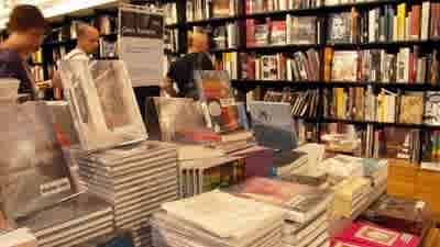 After Borders, a new chapter in retail