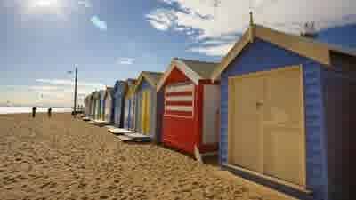 Brighton bathing box fails to sell